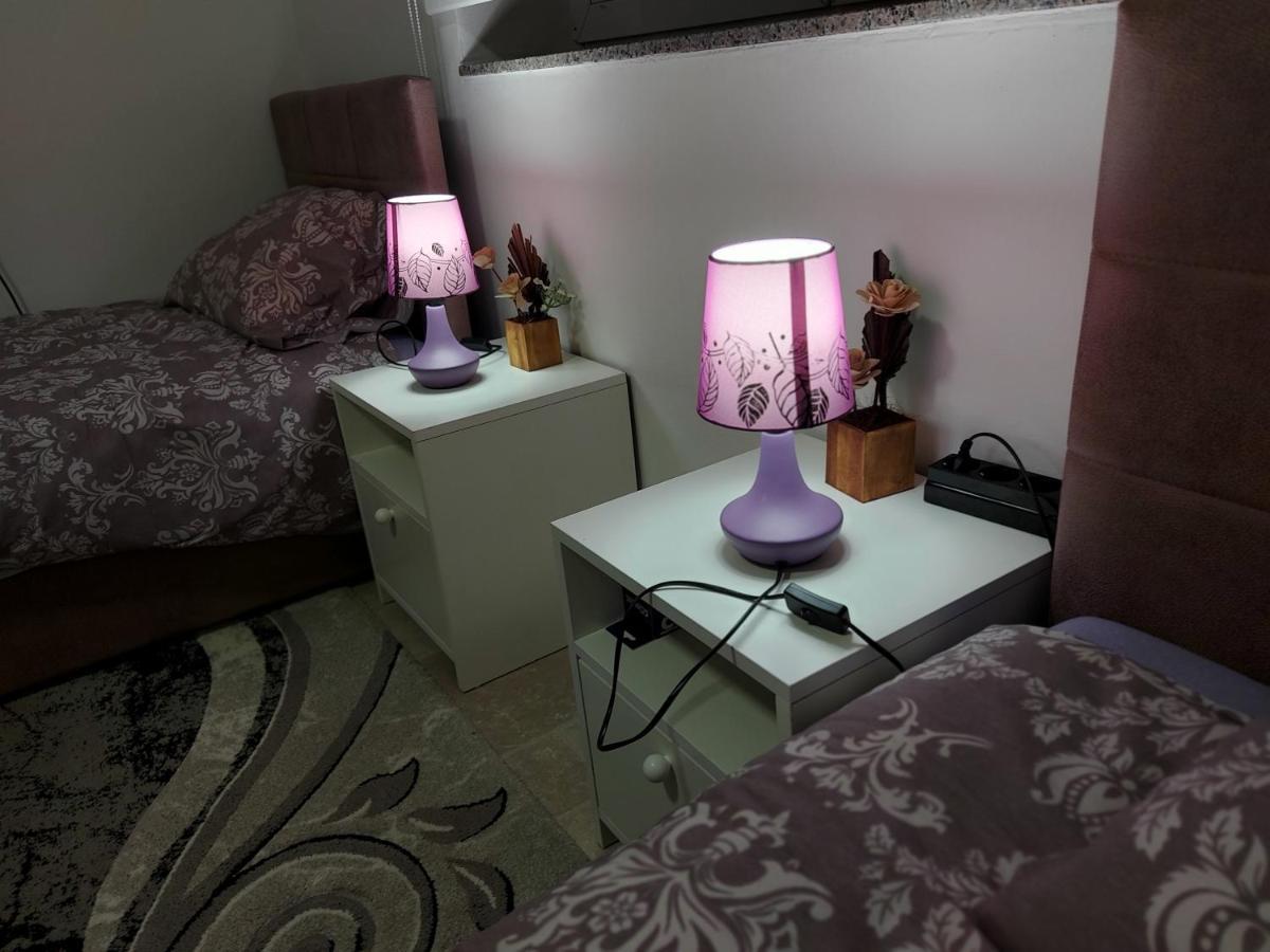 Lovely, Neat And Quite Apartment Dalia, Private Parking Сараево Екстериор снимка