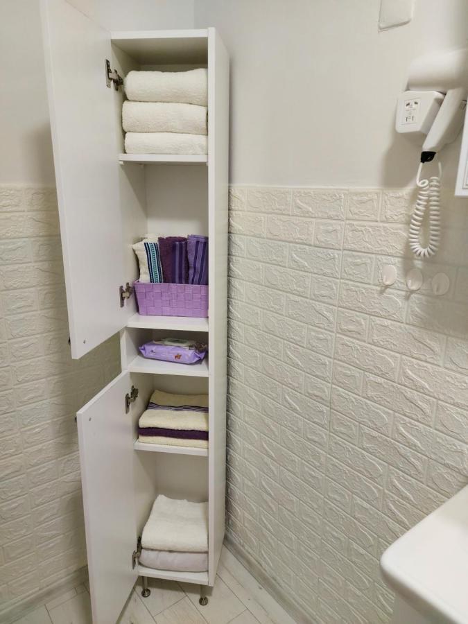 Lovely, Neat And Quite Apartment Dalia, Private Parking Сараево Екстериор снимка