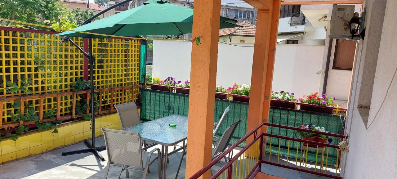 Lovely, Neat And Quite Apartment Dalia, Private Parking Сараево Екстериор снимка